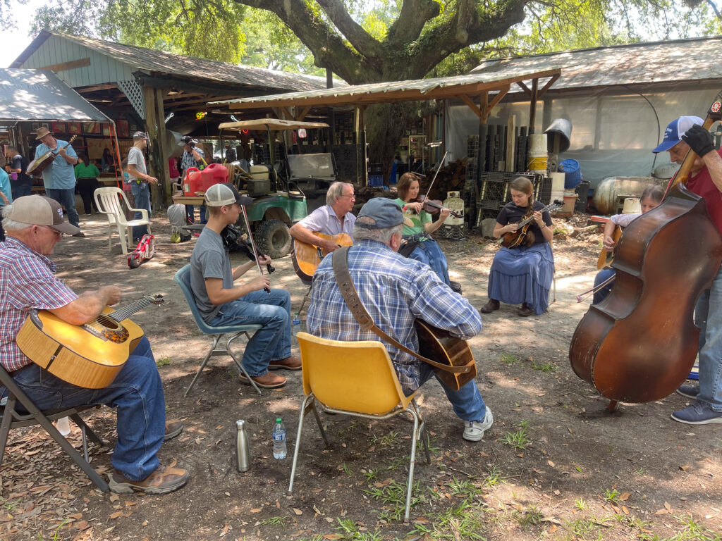 Photos From the Spring 2023 Headin’ Home Pickin Weekend!